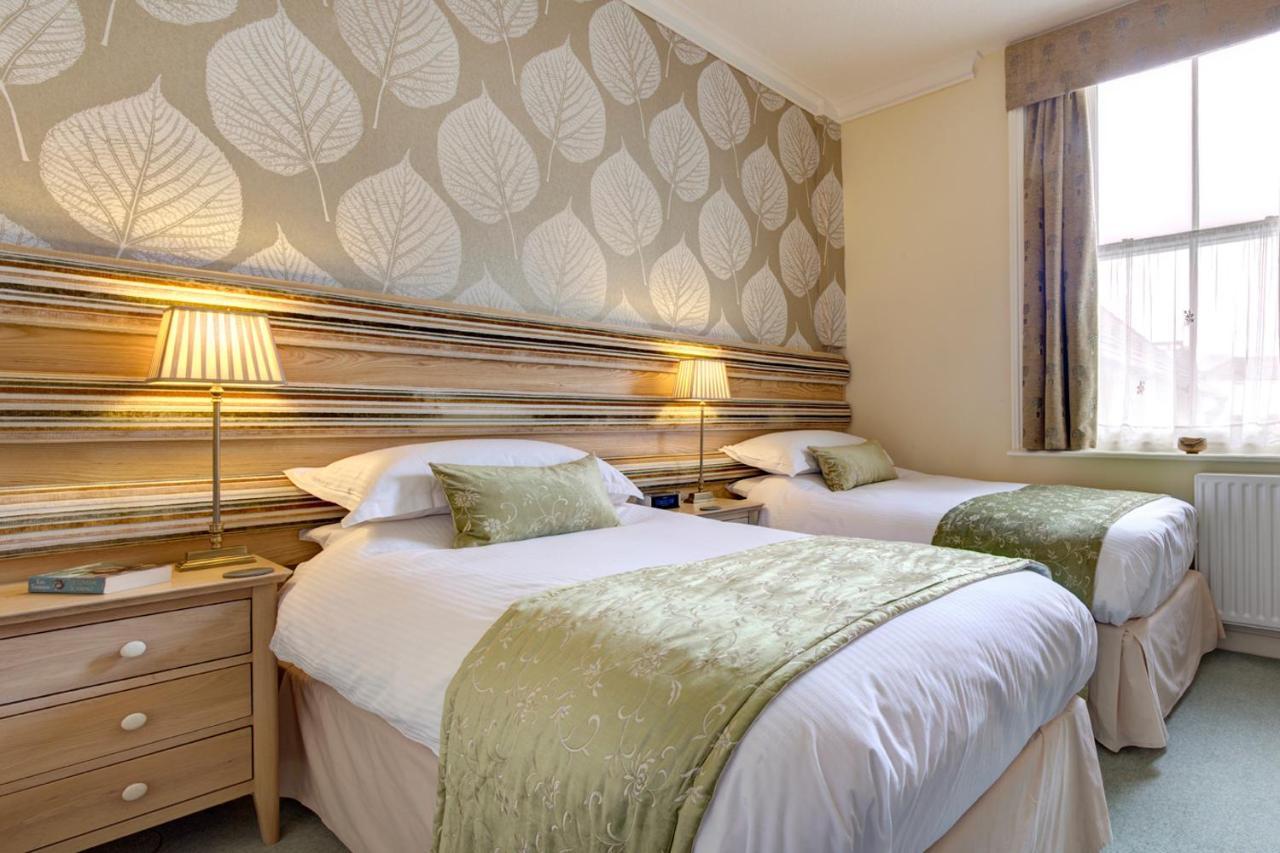 The Edwardene Hotel Keswick  Exterior photo