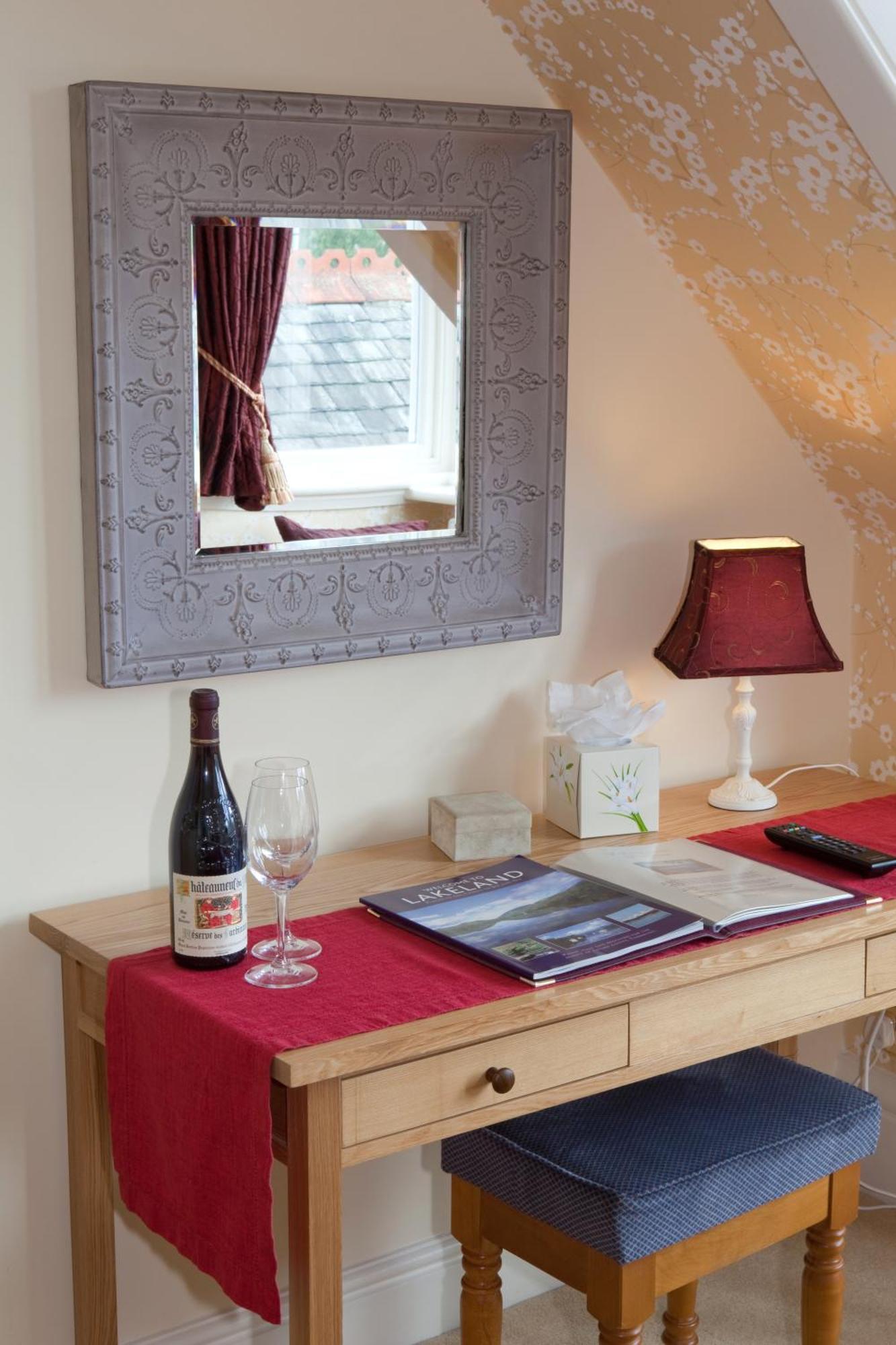 The Edwardene Hotel Keswick  Room photo